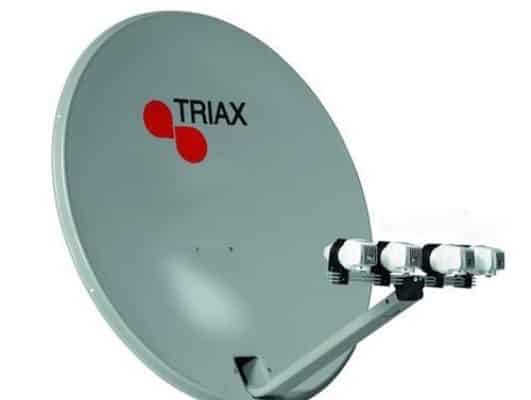 Triax satellite antenna multifeed